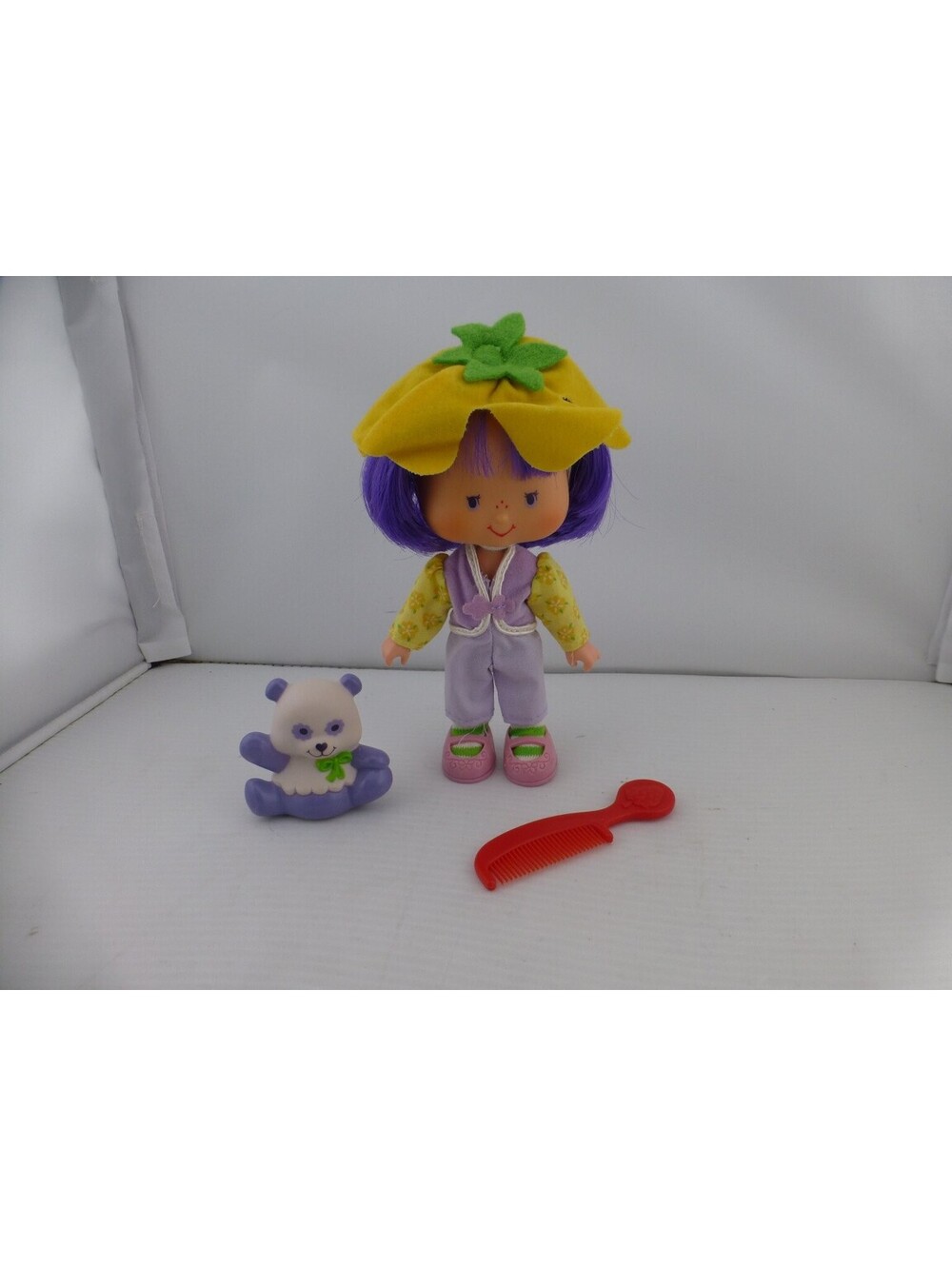 Vintage Strawberry Shortcake Almond Tea & Marza Panda Pet 1983 - Q2